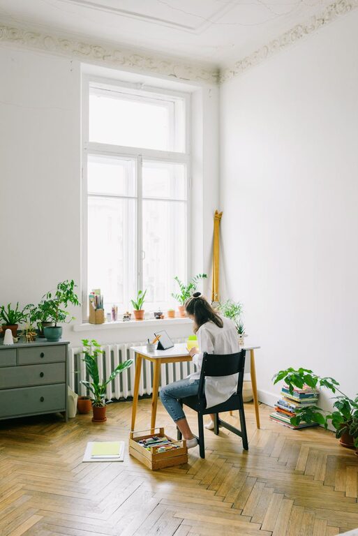 Tips for Creating a Cozy and Inviting Home Office Space